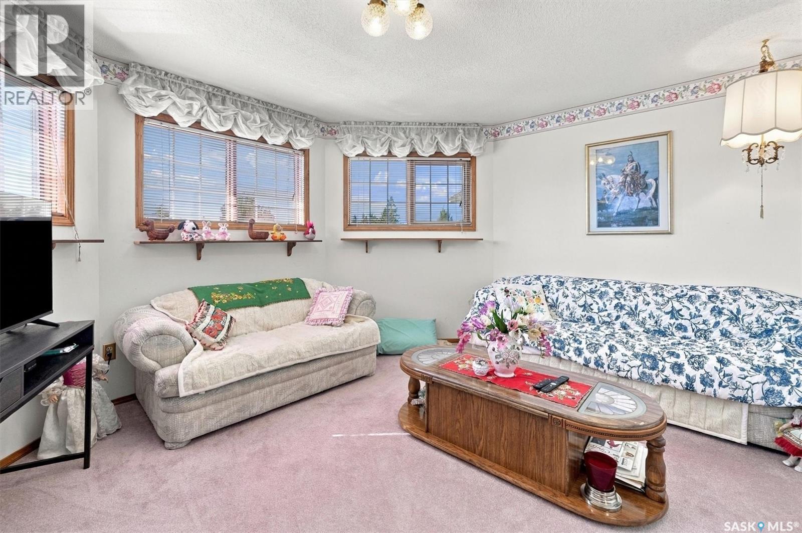 1411 Haslam Place, Saskatoon, SK