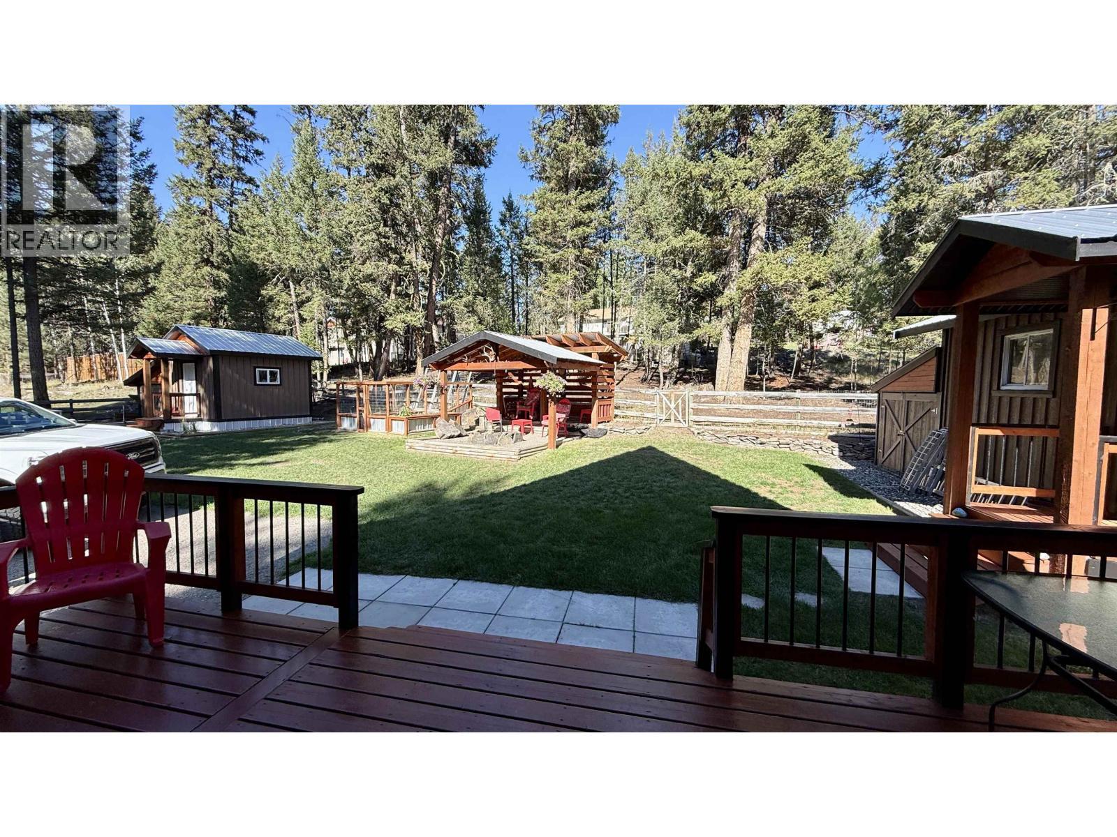 4867 Gloinnzun Drive, 108 Mile Ranch, BC