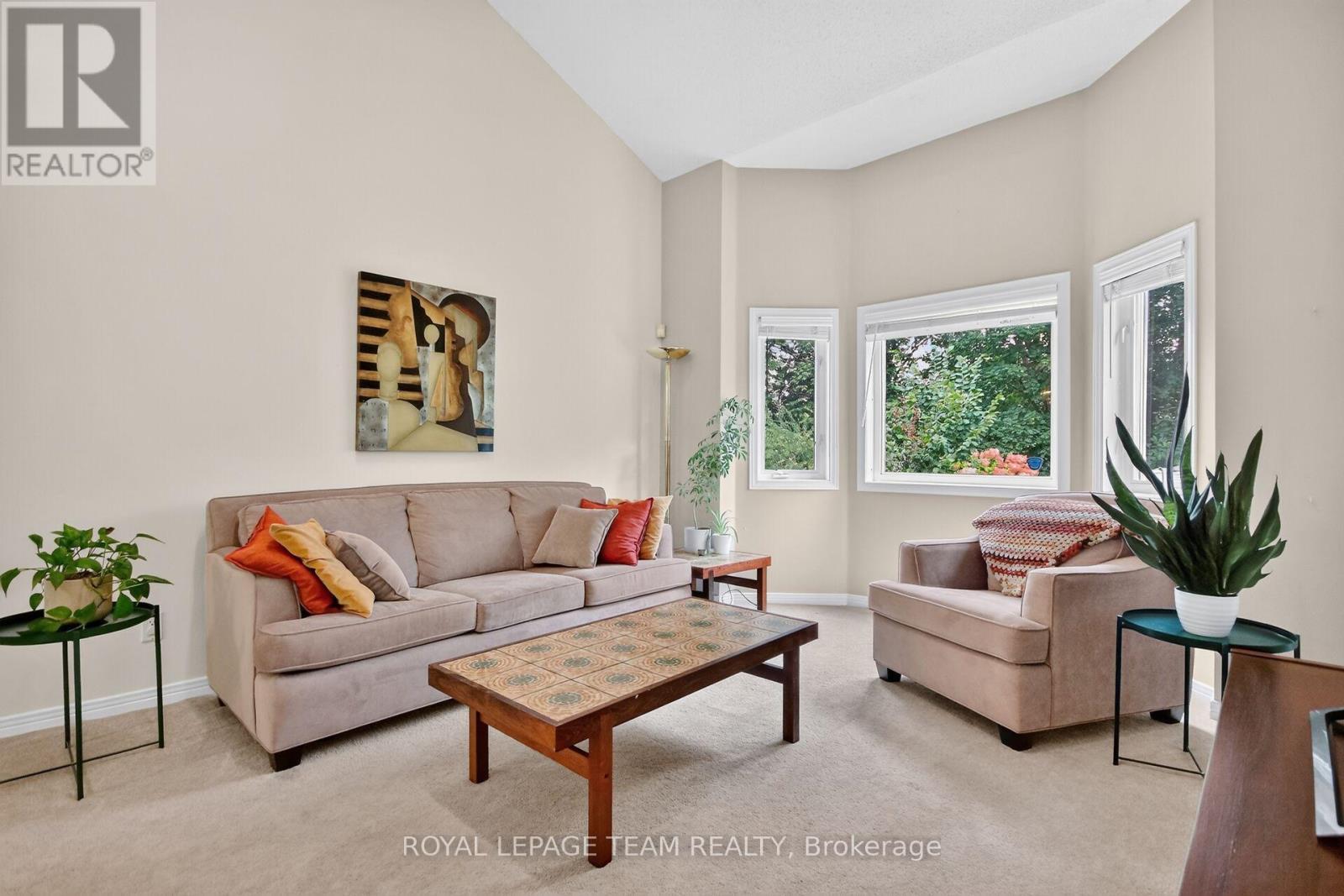23 Grassy Plains Drive, Ottawa, ON