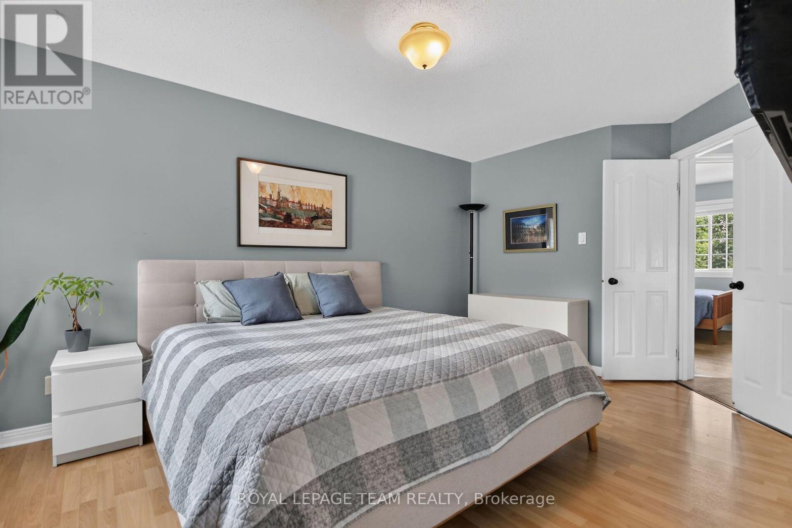 23 Grassy Plains Drive, Ottawa, ON