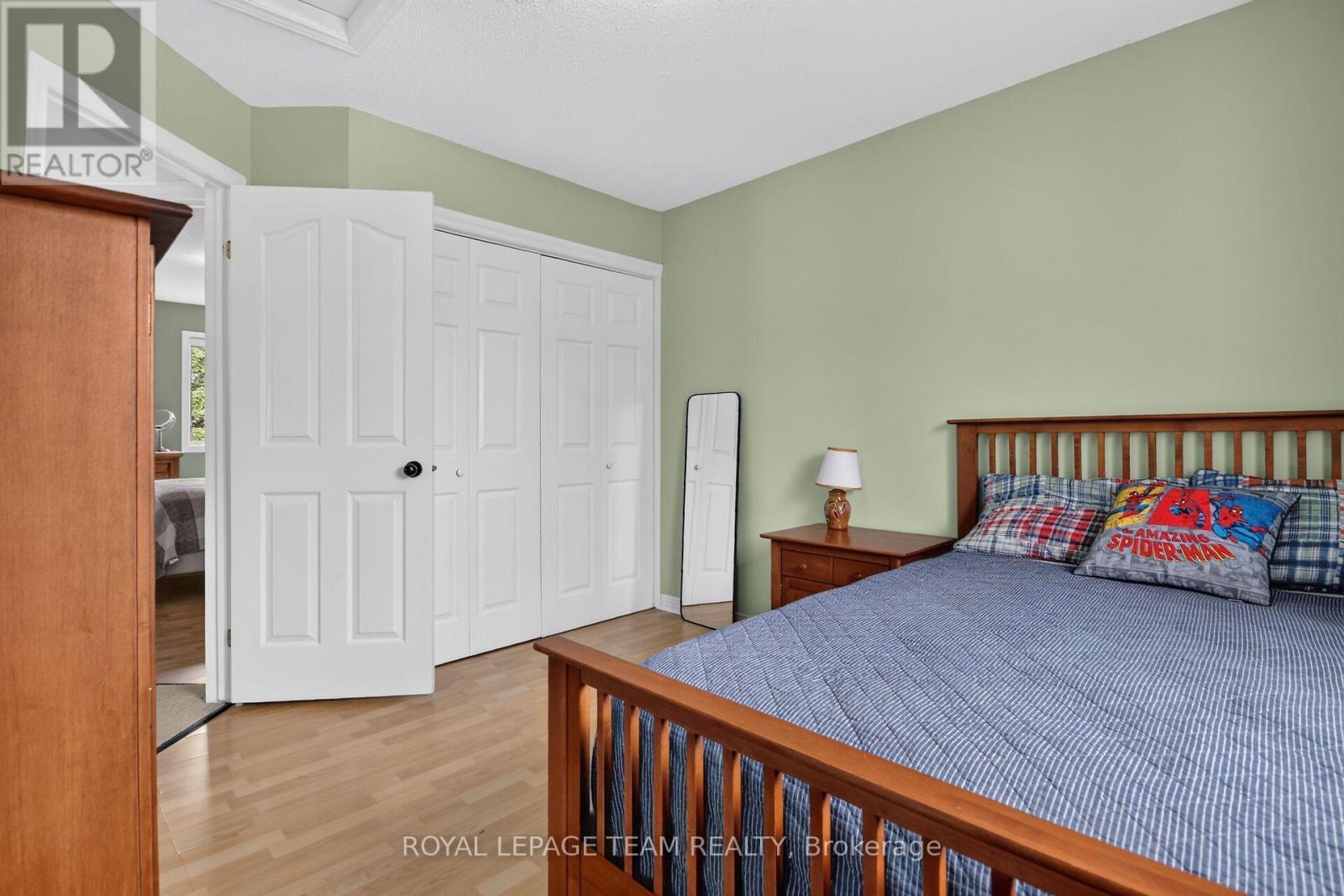 23 Grassy Plains Drive, Ottawa, ON