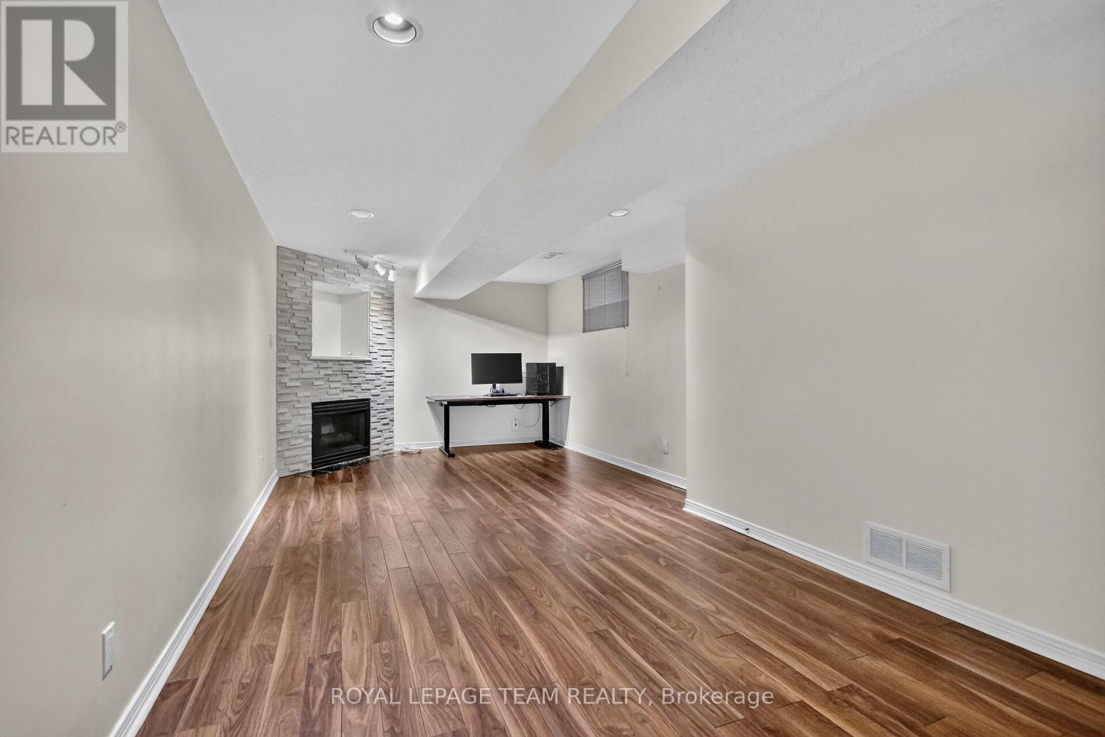 23 Grassy Plains Drive, Ottawa, ON