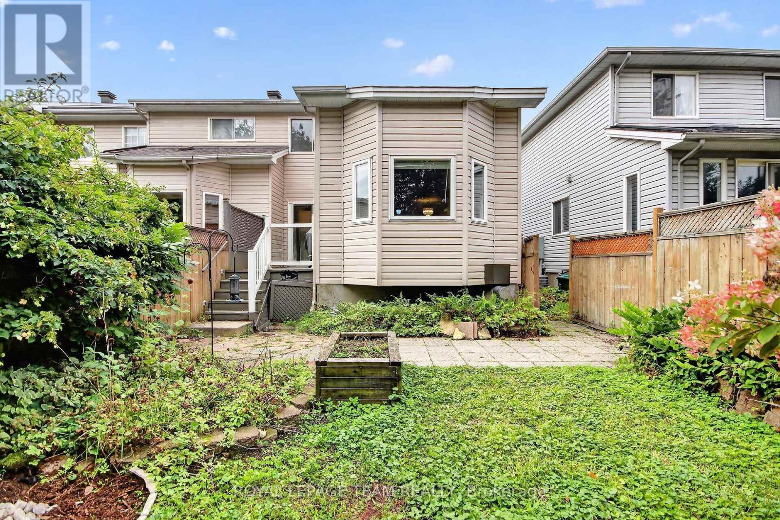 23 Grassy Plains Drive, Ottawa, ON