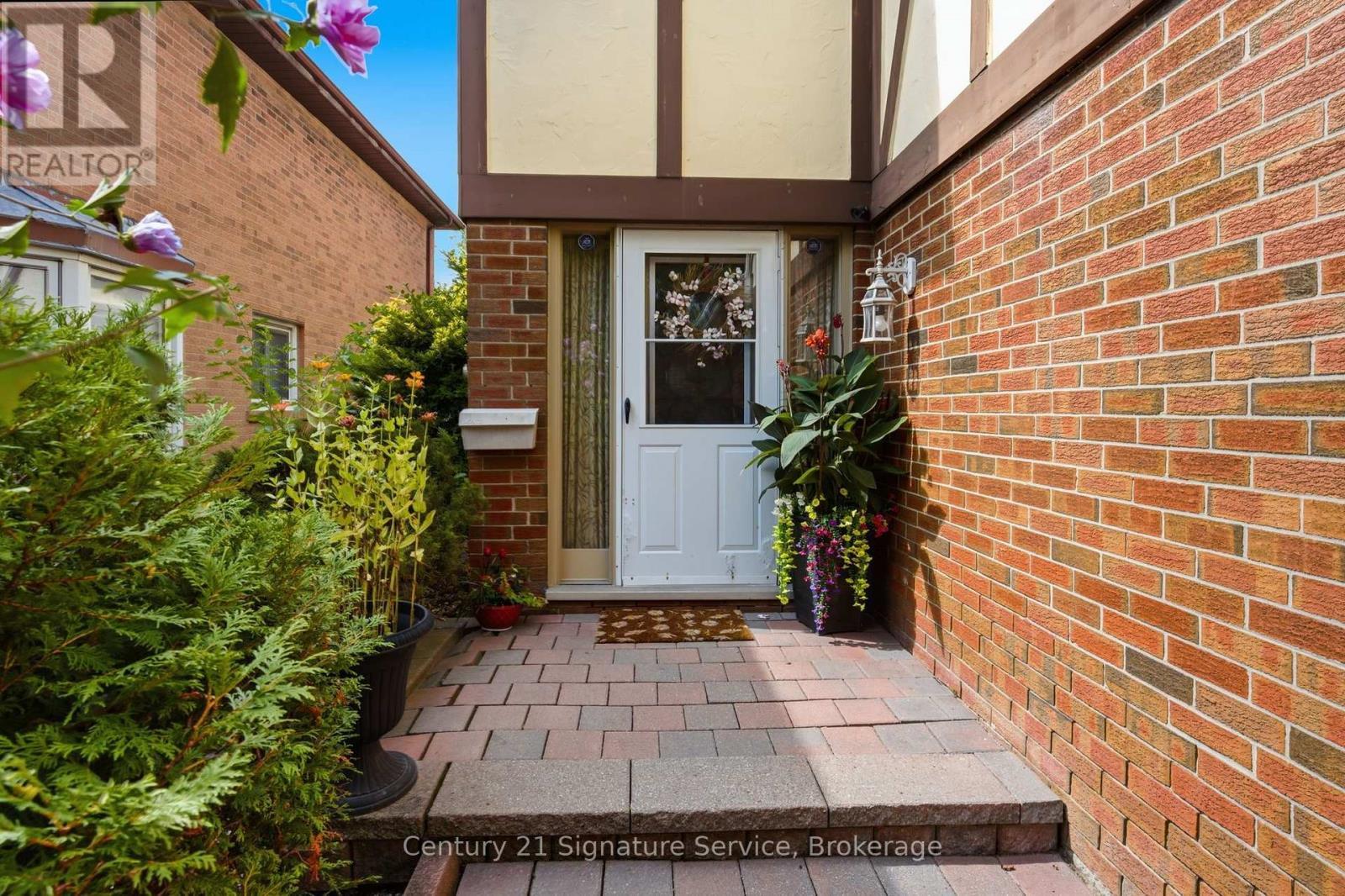 4265 Tea Garden Circle, Mississauga, ON