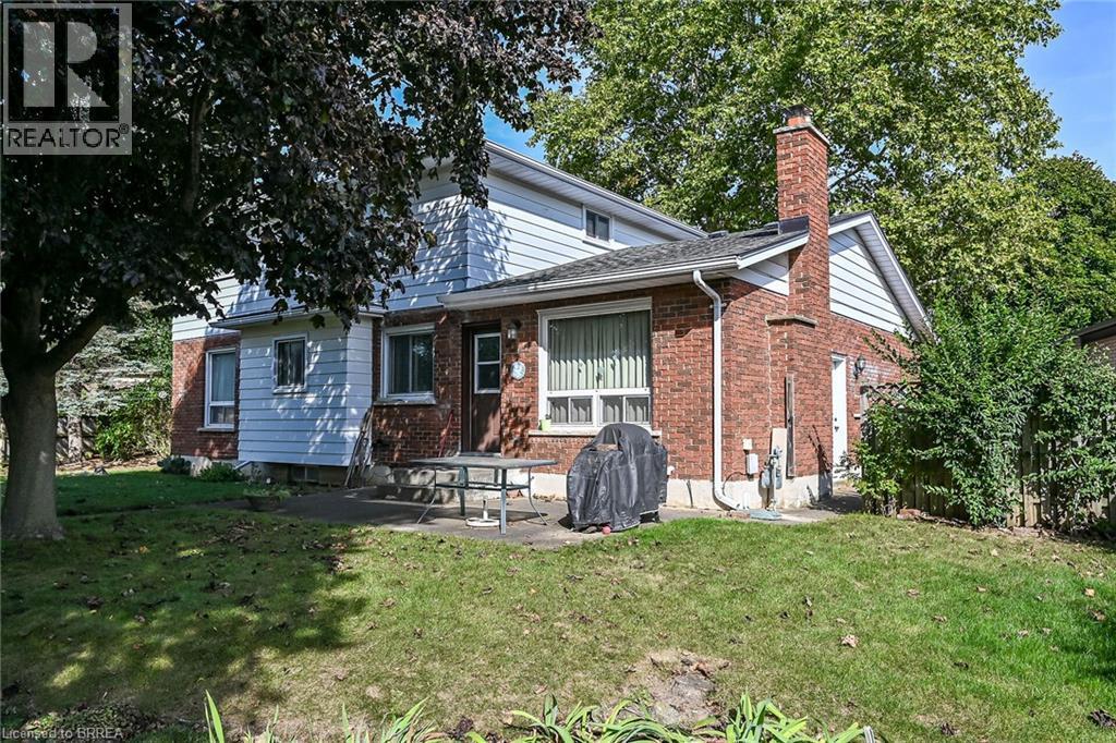 5 Rathbun Place, Brantford, ON