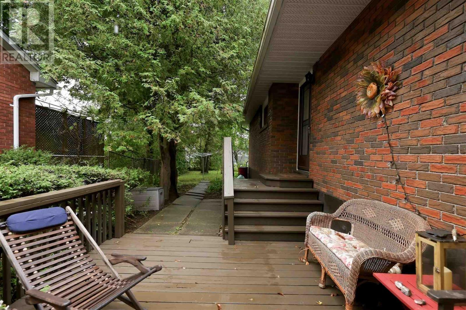 19 Illinois Ave, Sault Ste. Marie, ON