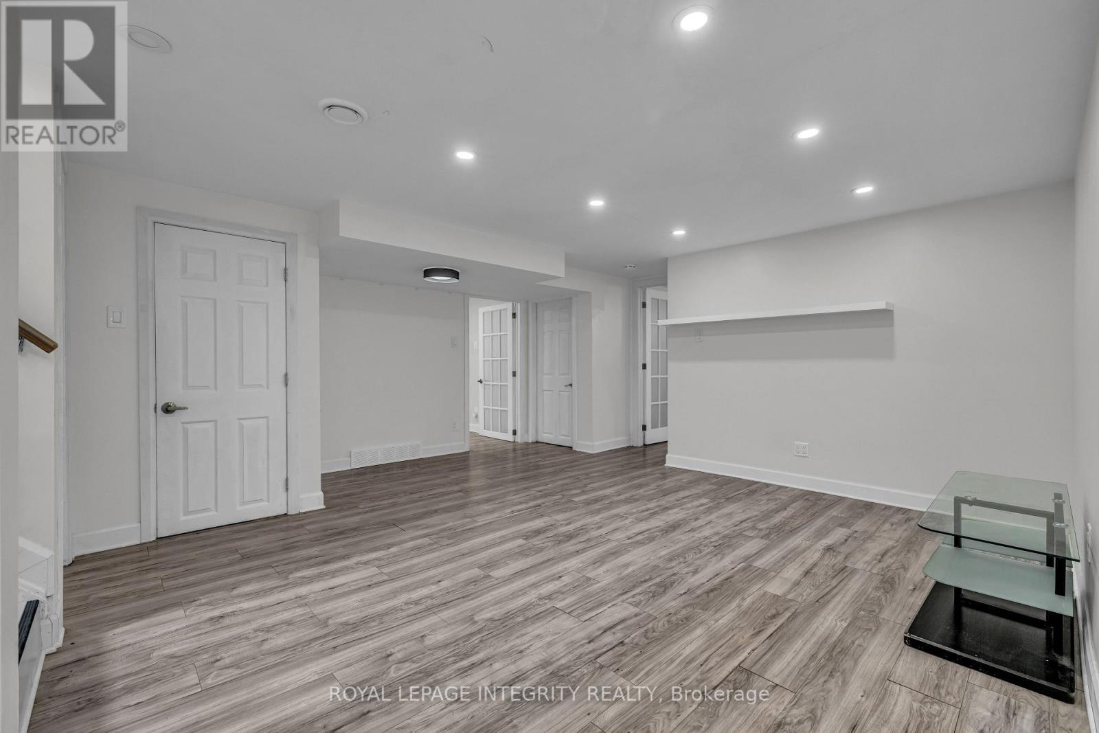 924 Rex Avenue, Ottawa, ON