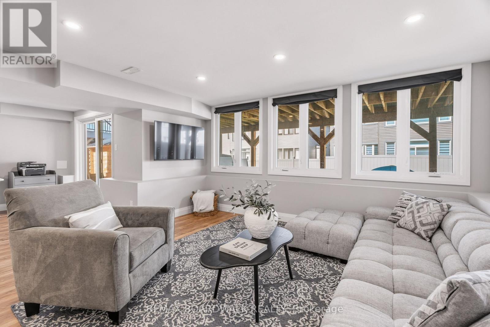 Finished walkout level with natural light - 210 Pingwi Place, Ottawa, ON