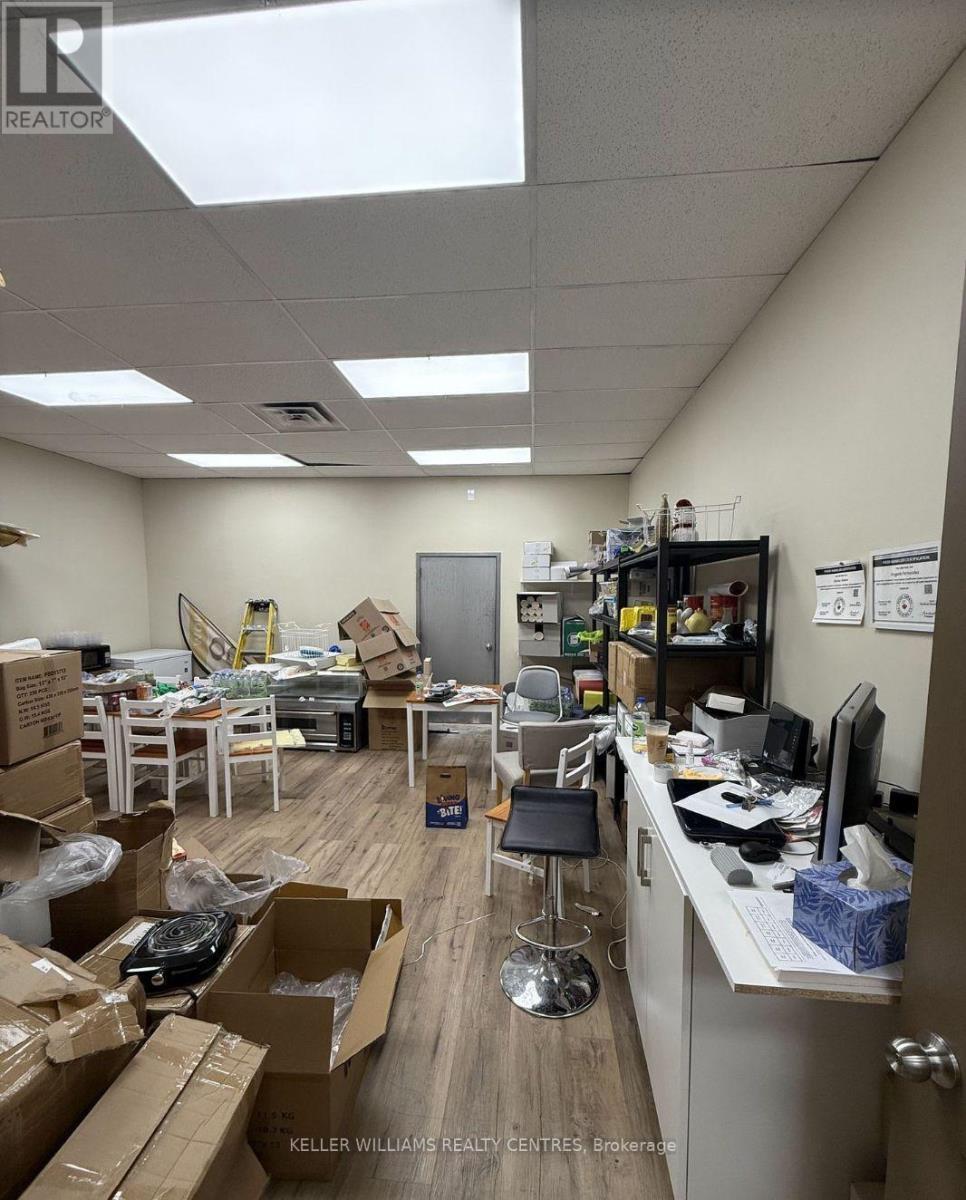 17 King Street W, Oshawa, ON