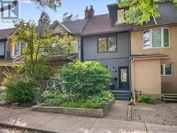179 RIVERDALE AVENUE Toronto, ON M4K 1C4