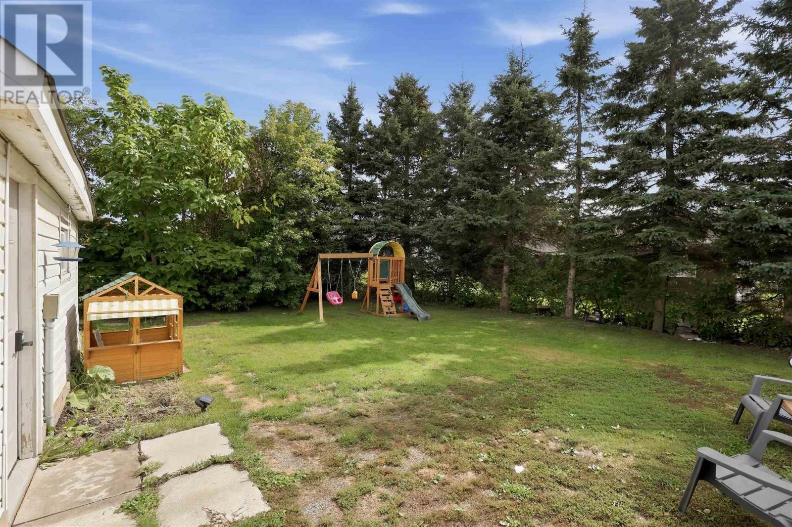 282 Spadina Ave, Sault Ste. Marie, ON