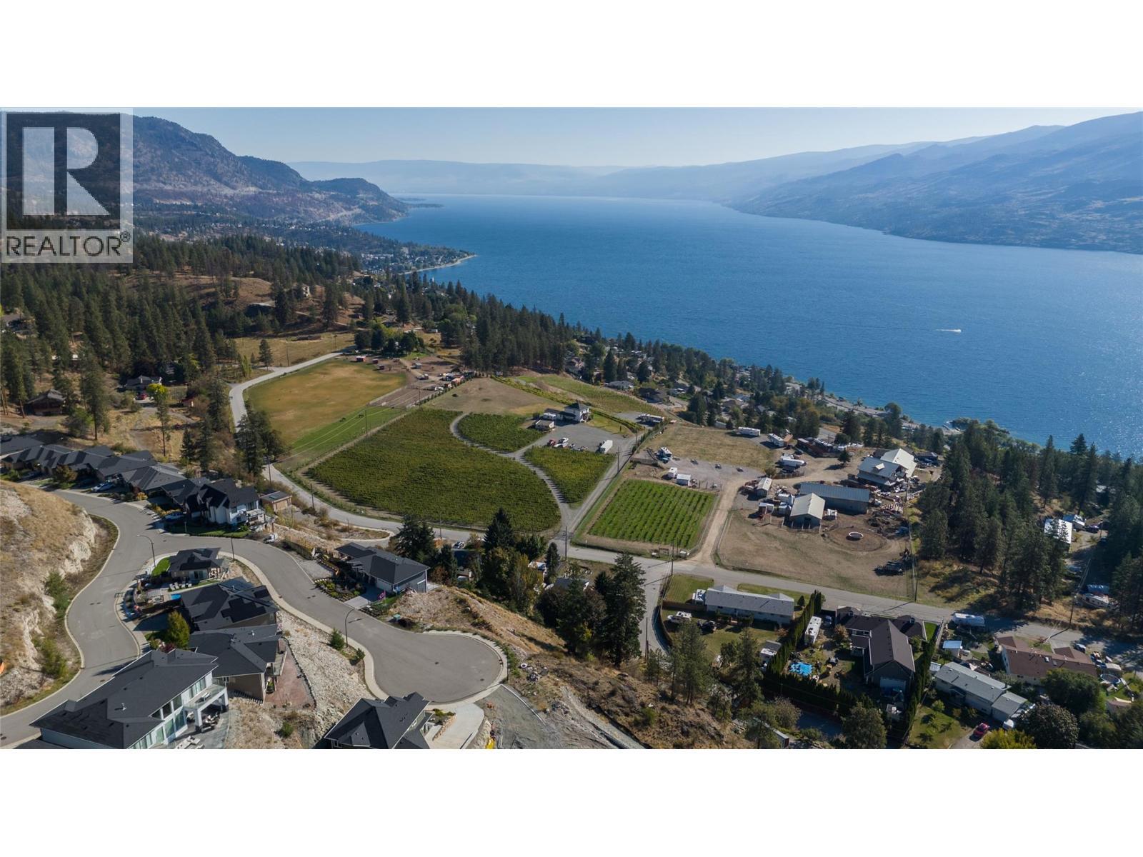 5940 Victoria Street, Peachland, BC