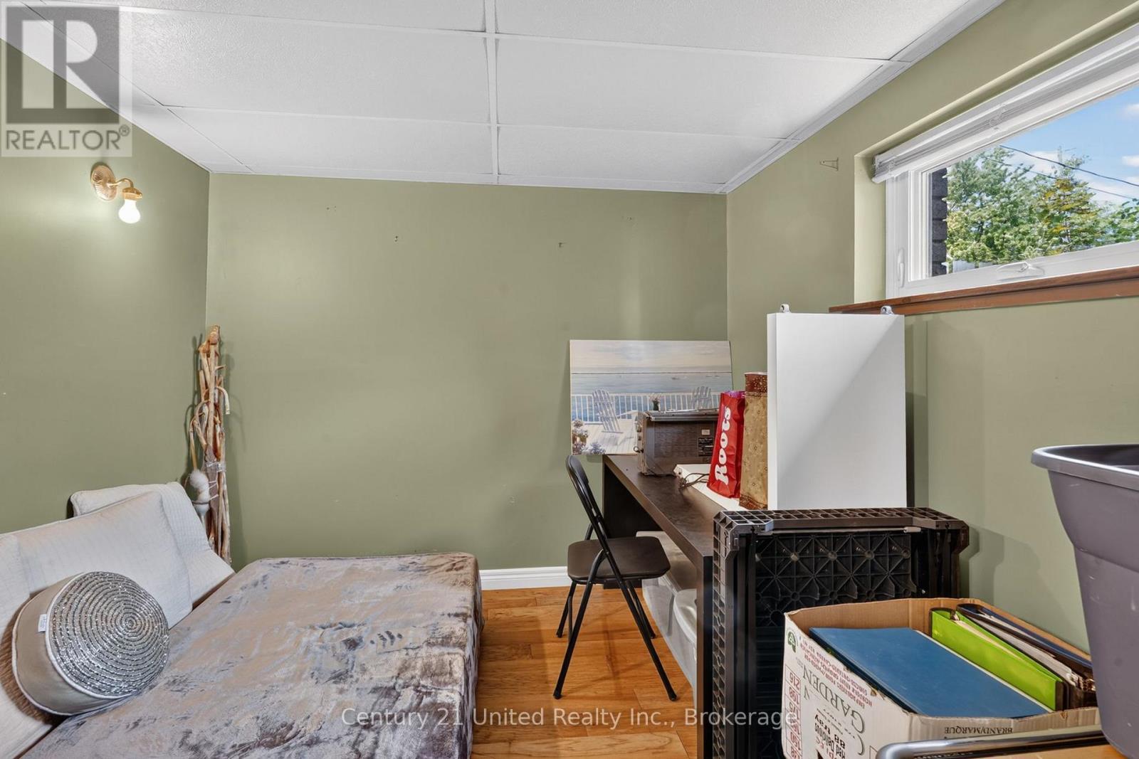 1696 Applewood Crescent, Peterborough (Monaghan Ward 2), ON