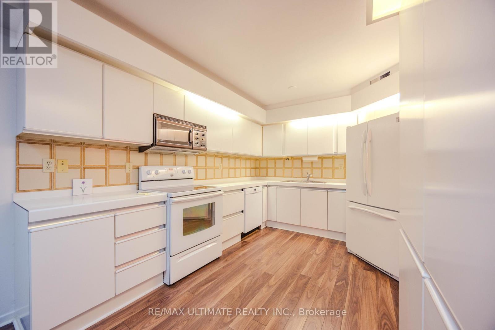 201 - 240 Heath Street W, Toronto, ON