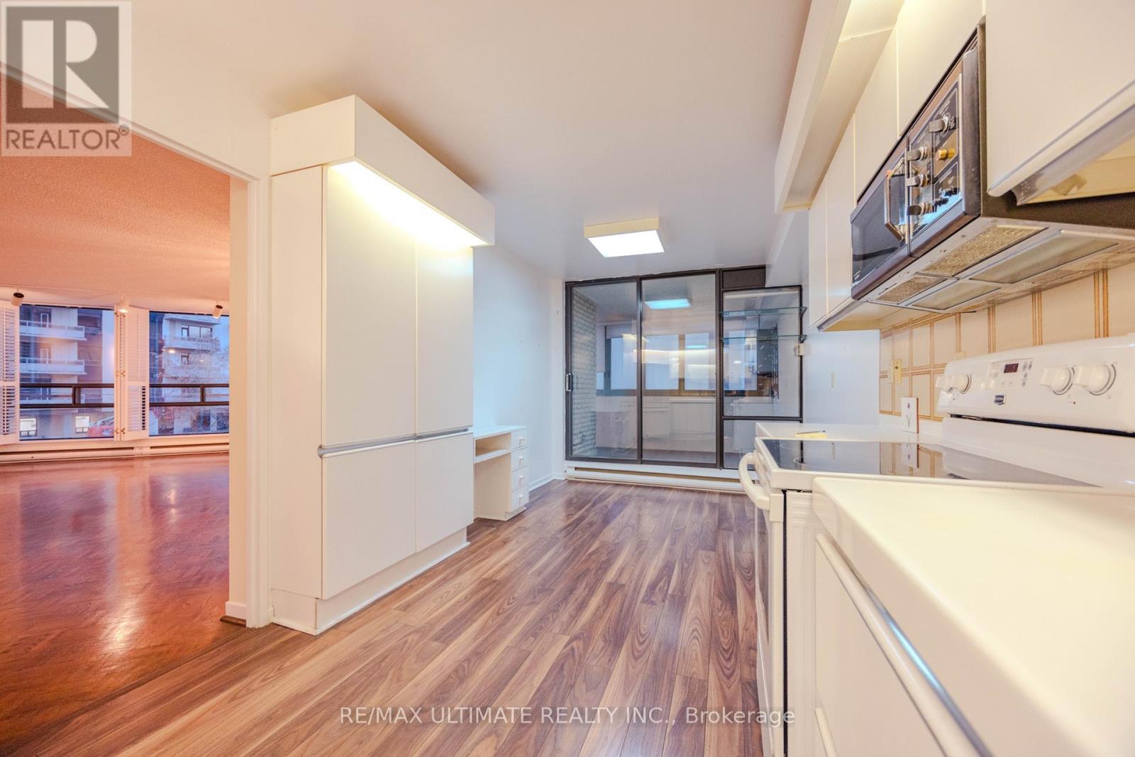 201 - 240 Heath Street W, Toronto, ON