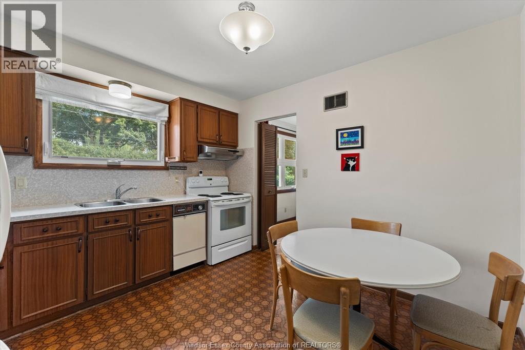 3630 Avondale Avenue, Windsor, ON