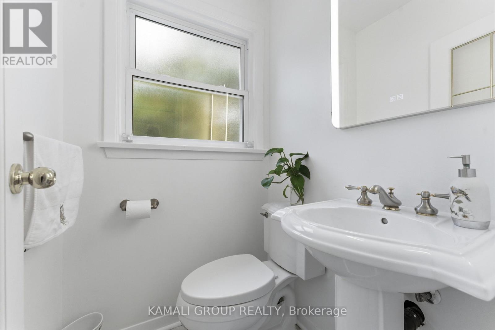 30 Blue Ridge Road, Toronto, ON