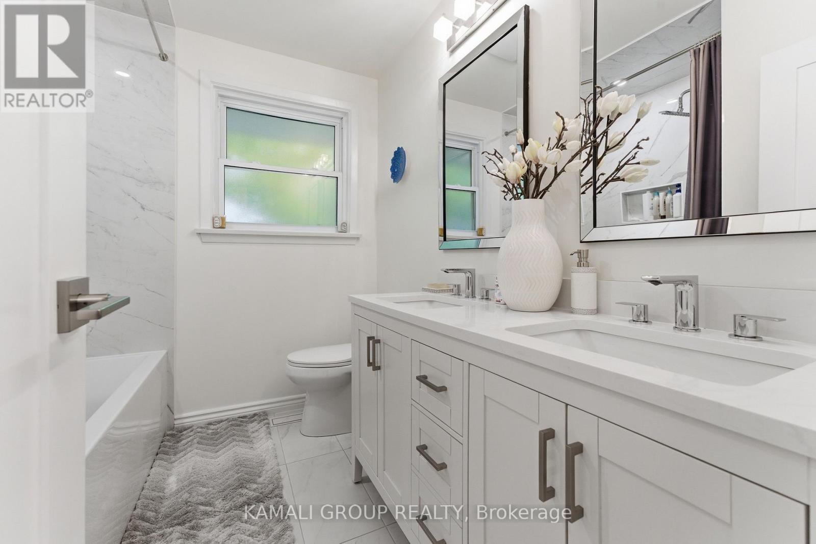 30 Blue Ridge Road, Toronto, ON