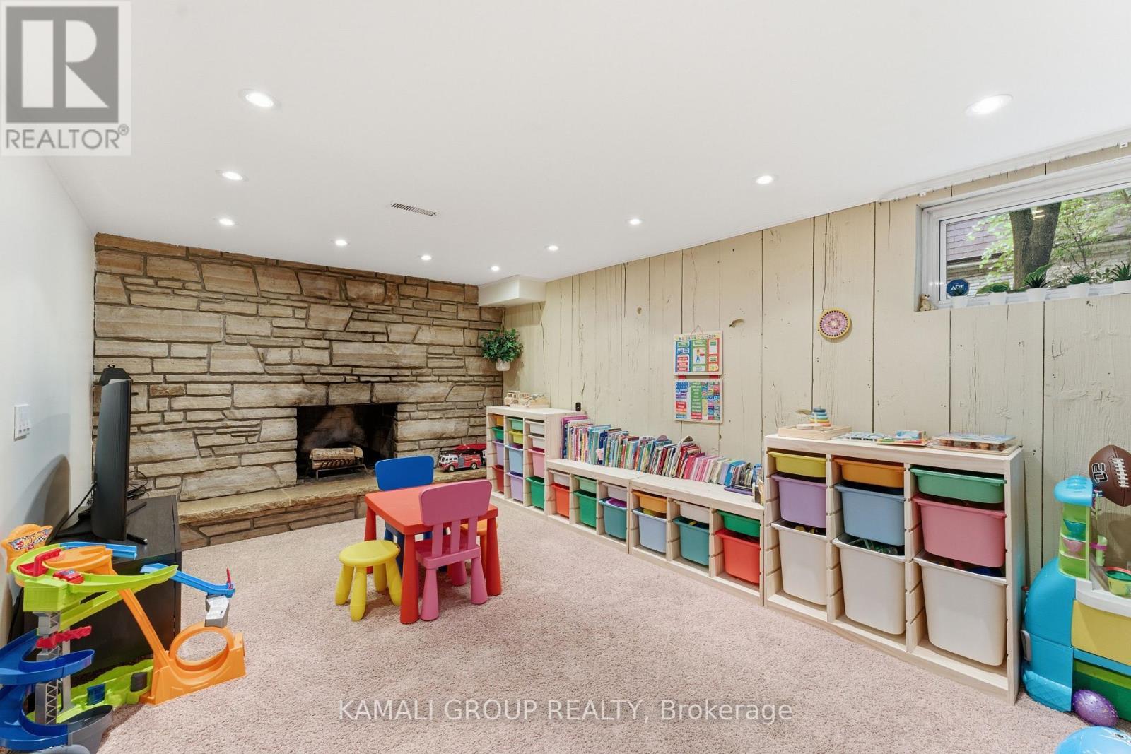 30 Blue Ridge Road, Toronto, ON