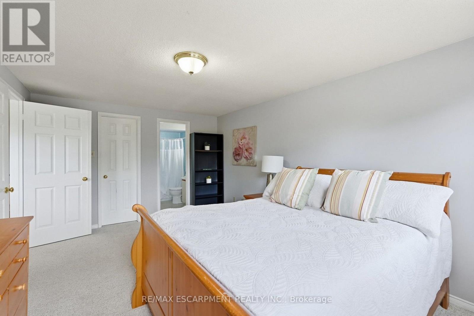 3193 Maderna Road, Burlington, ON