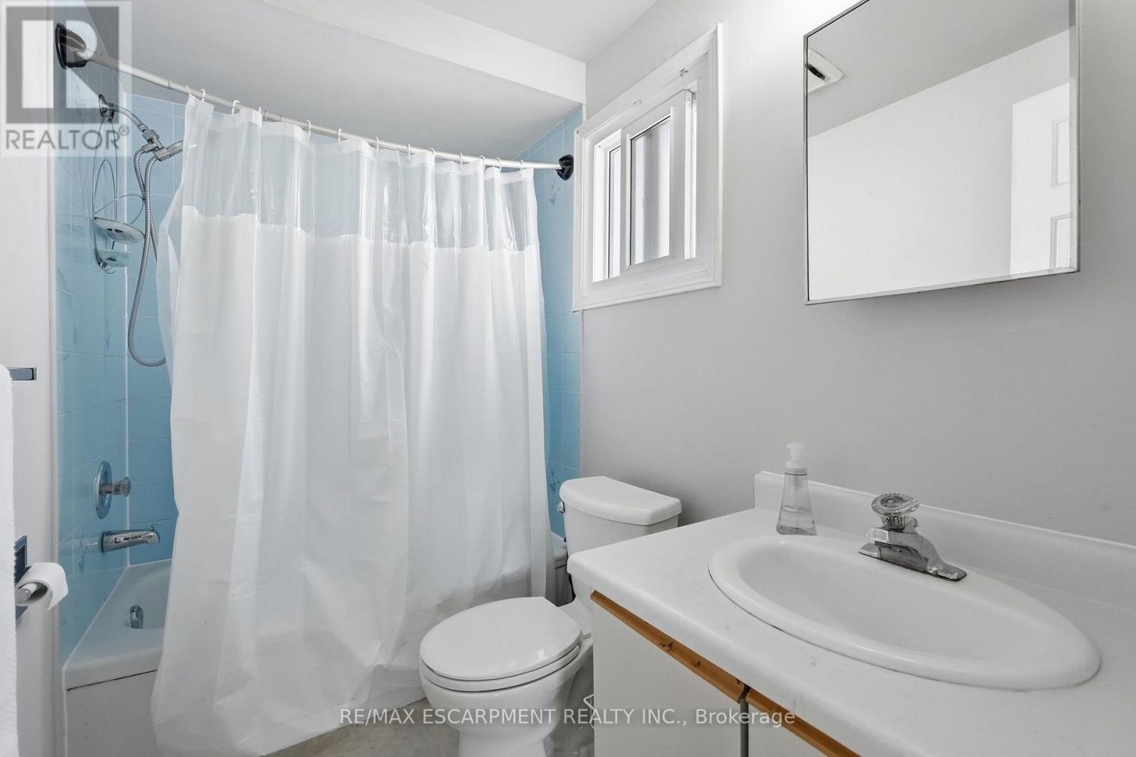 3193 Maderna Road, Burlington, ON