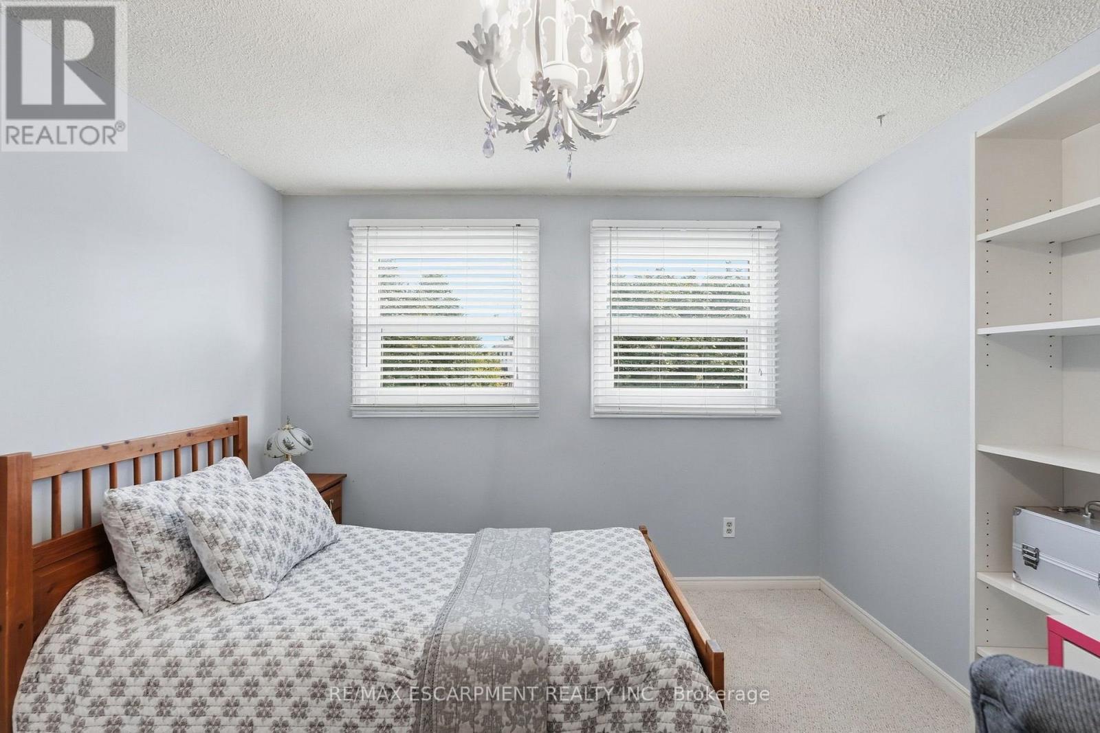 3193 Maderna Road, Burlington, ON