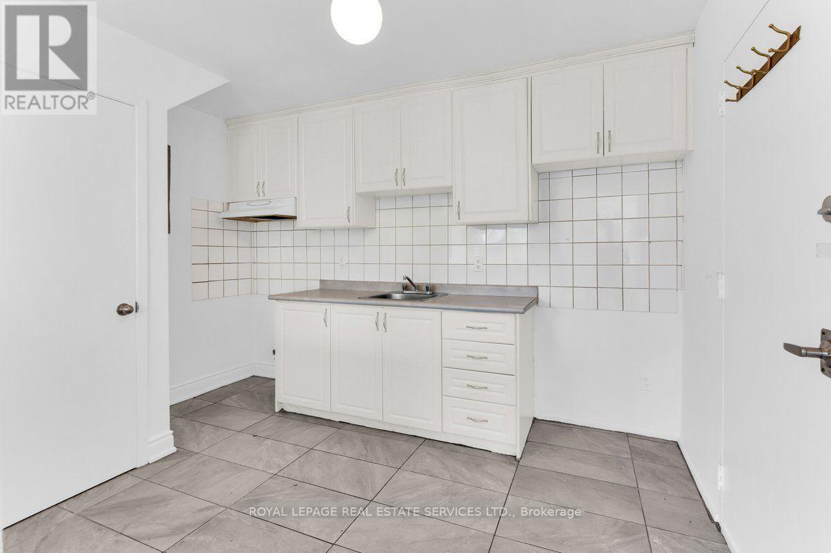 604 Marlee Avenue, Toronto, ON