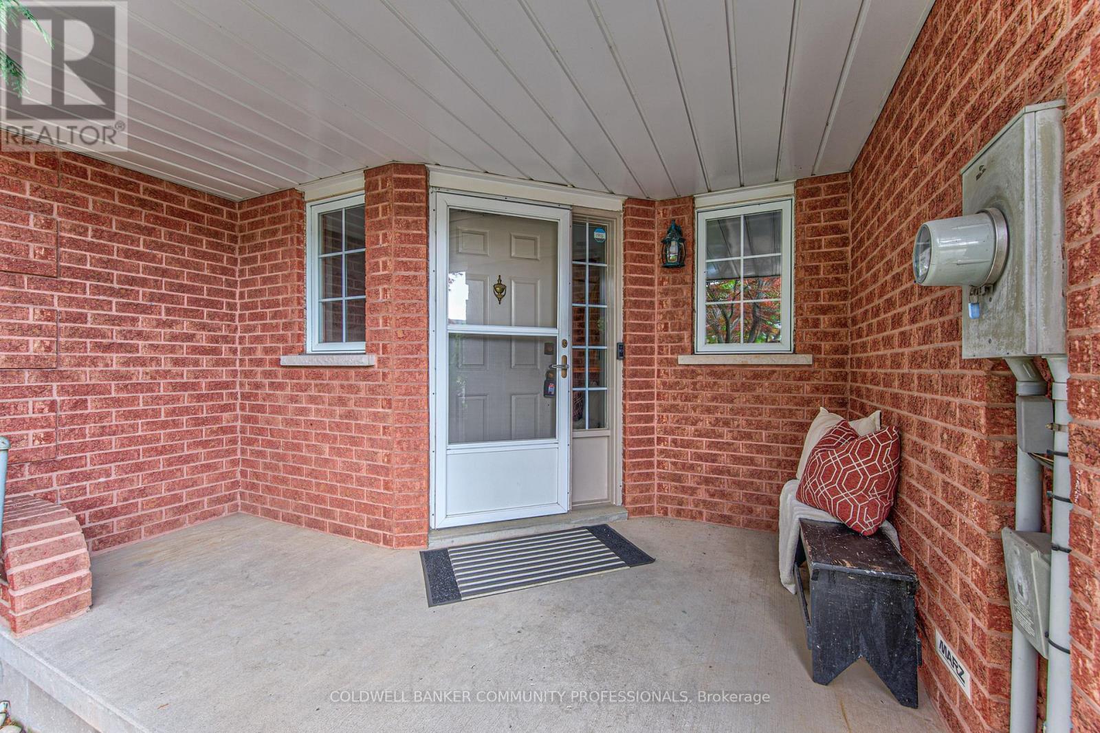 86 Chelsea Crescent, Hamilton, ON