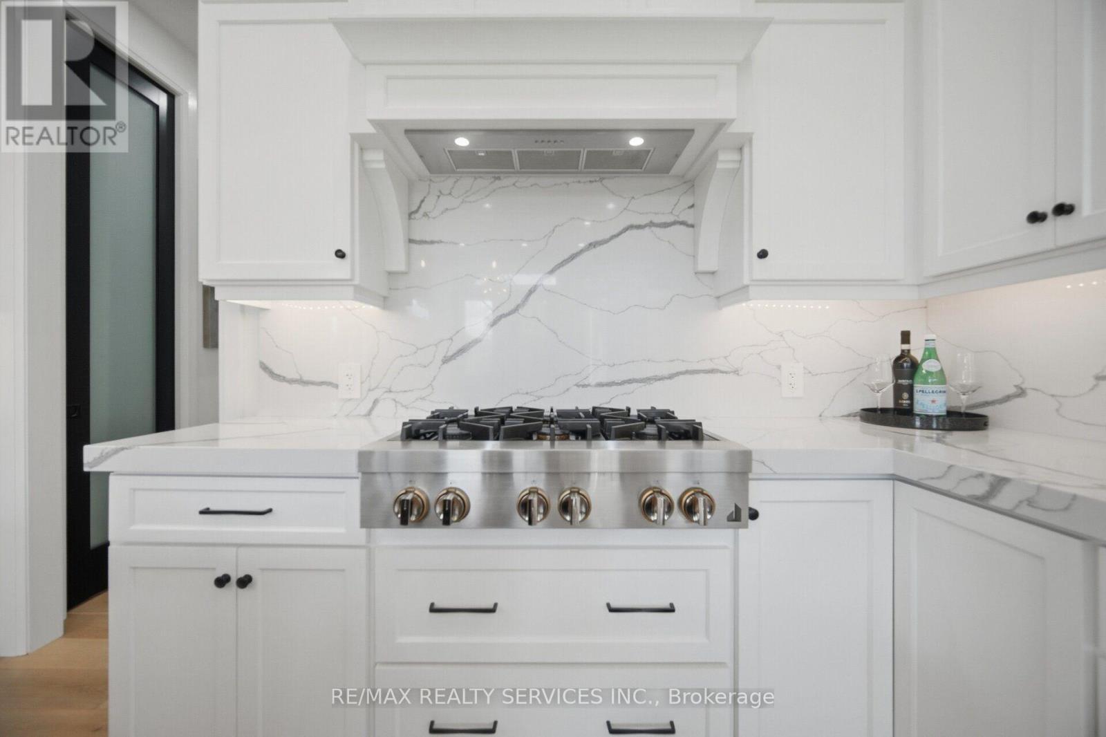 56 Augustus Street, Brant, ON