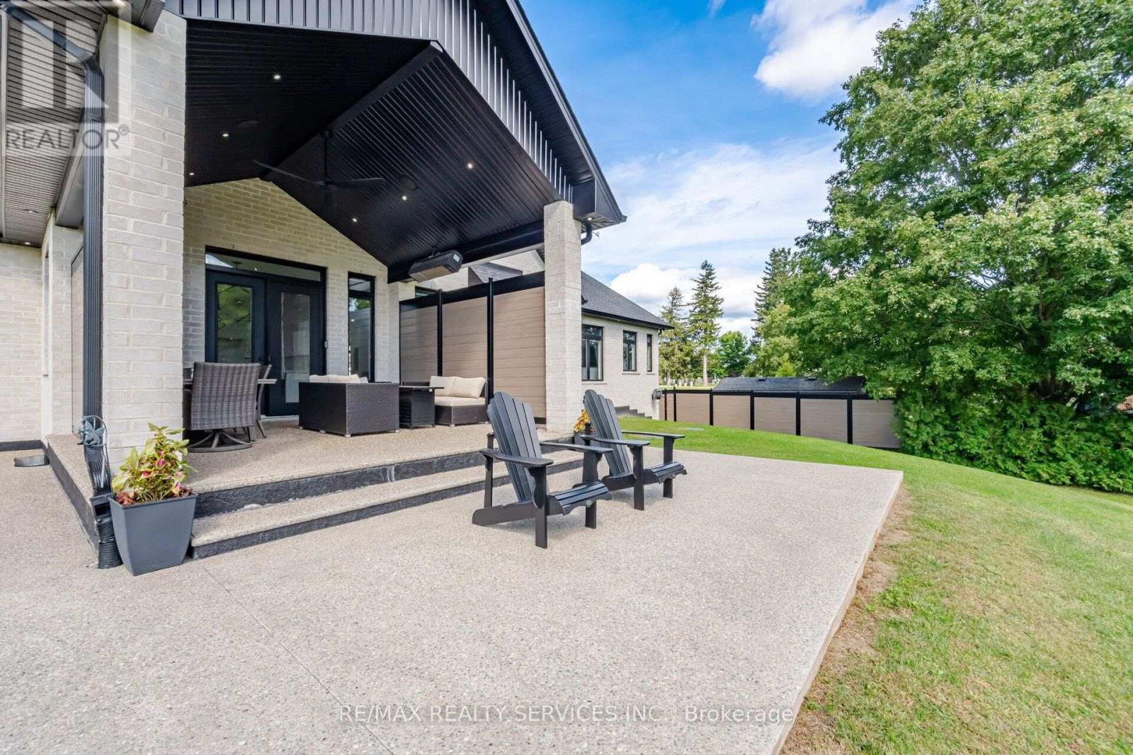 56 Augustus Street, Brant, ON