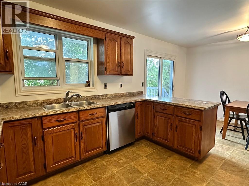 1919 Highway 3 E, Dunnville, ON