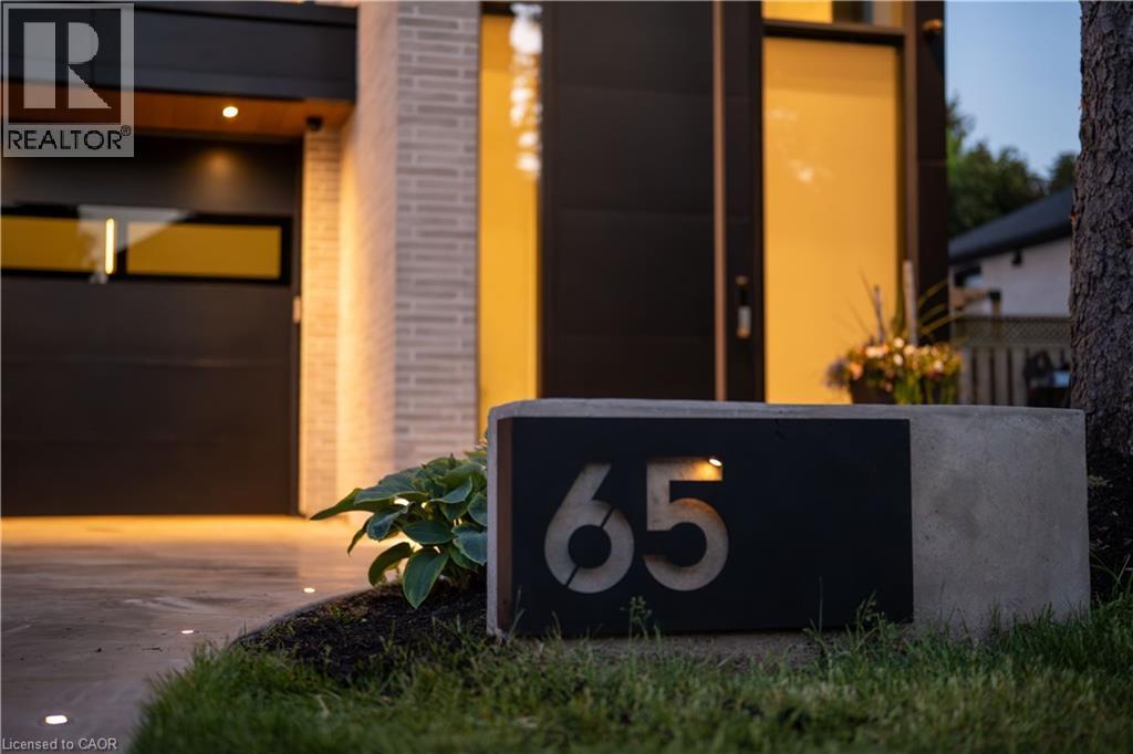 65 Edgecroft Road, Etobicoke, ON