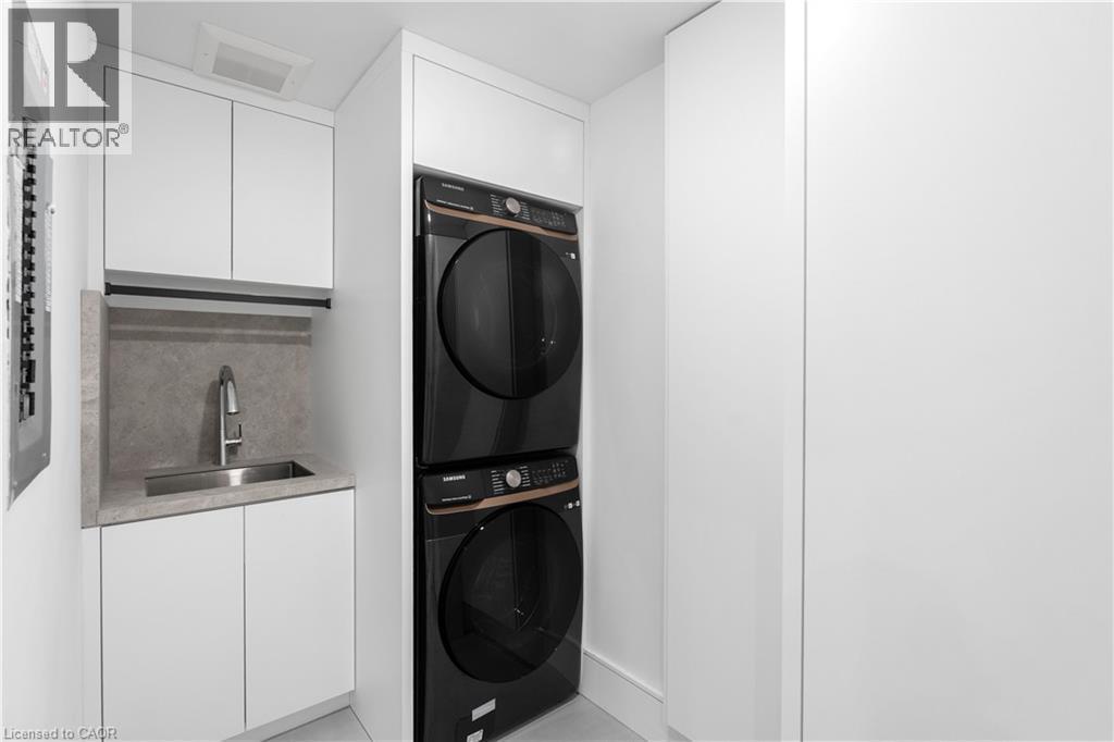 65 Edgecroft Road, Etobicoke, ON