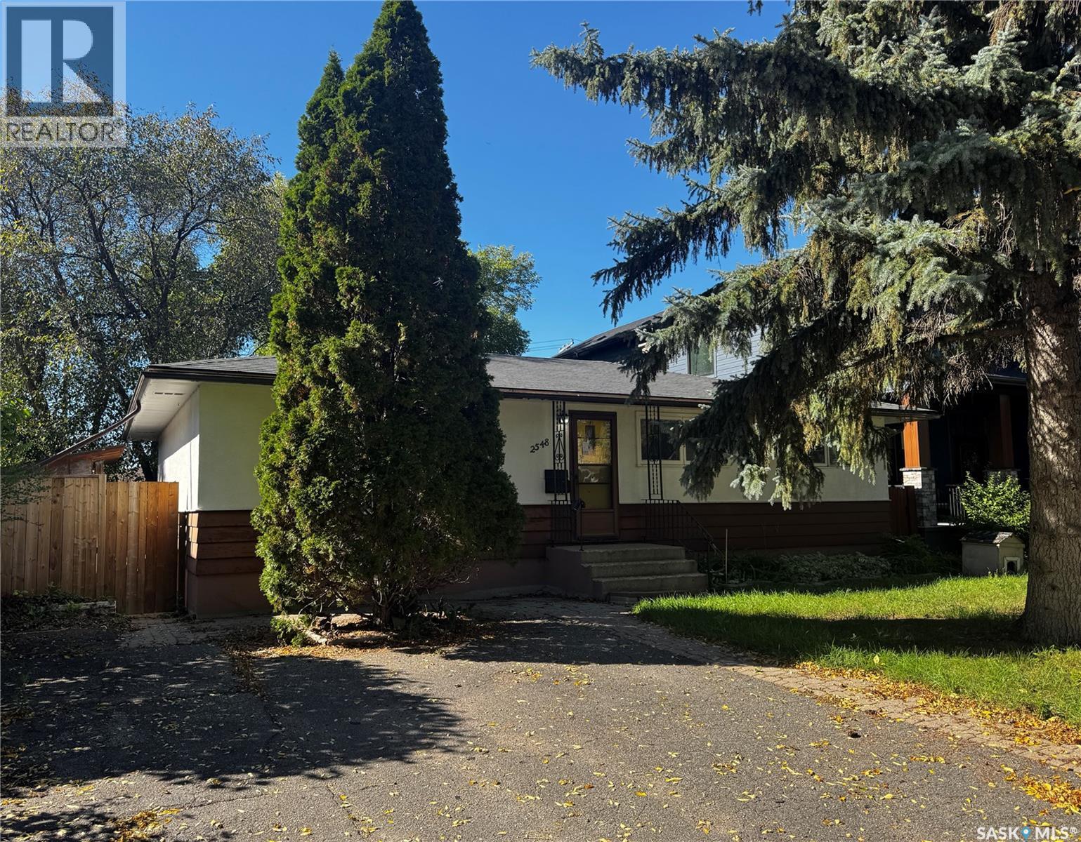 2548 Garnet Street, Regina, SK