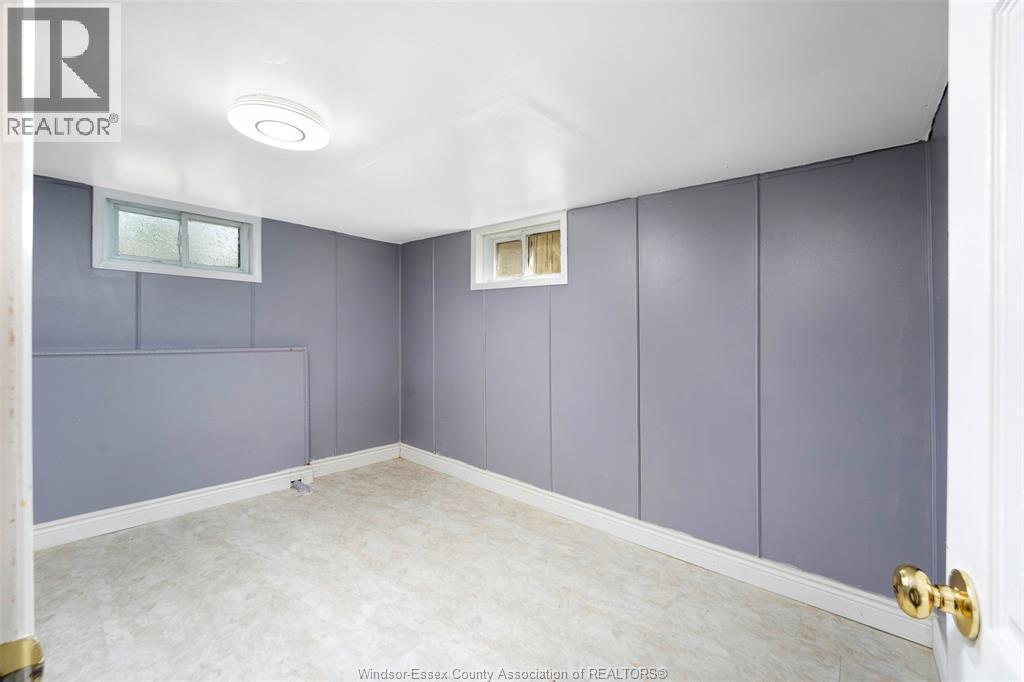 986 Eastlawn Avenue, Windsor, ON