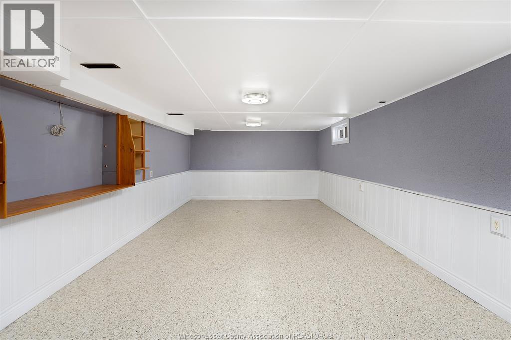 986 Eastlawn Avenue, Windsor, ON