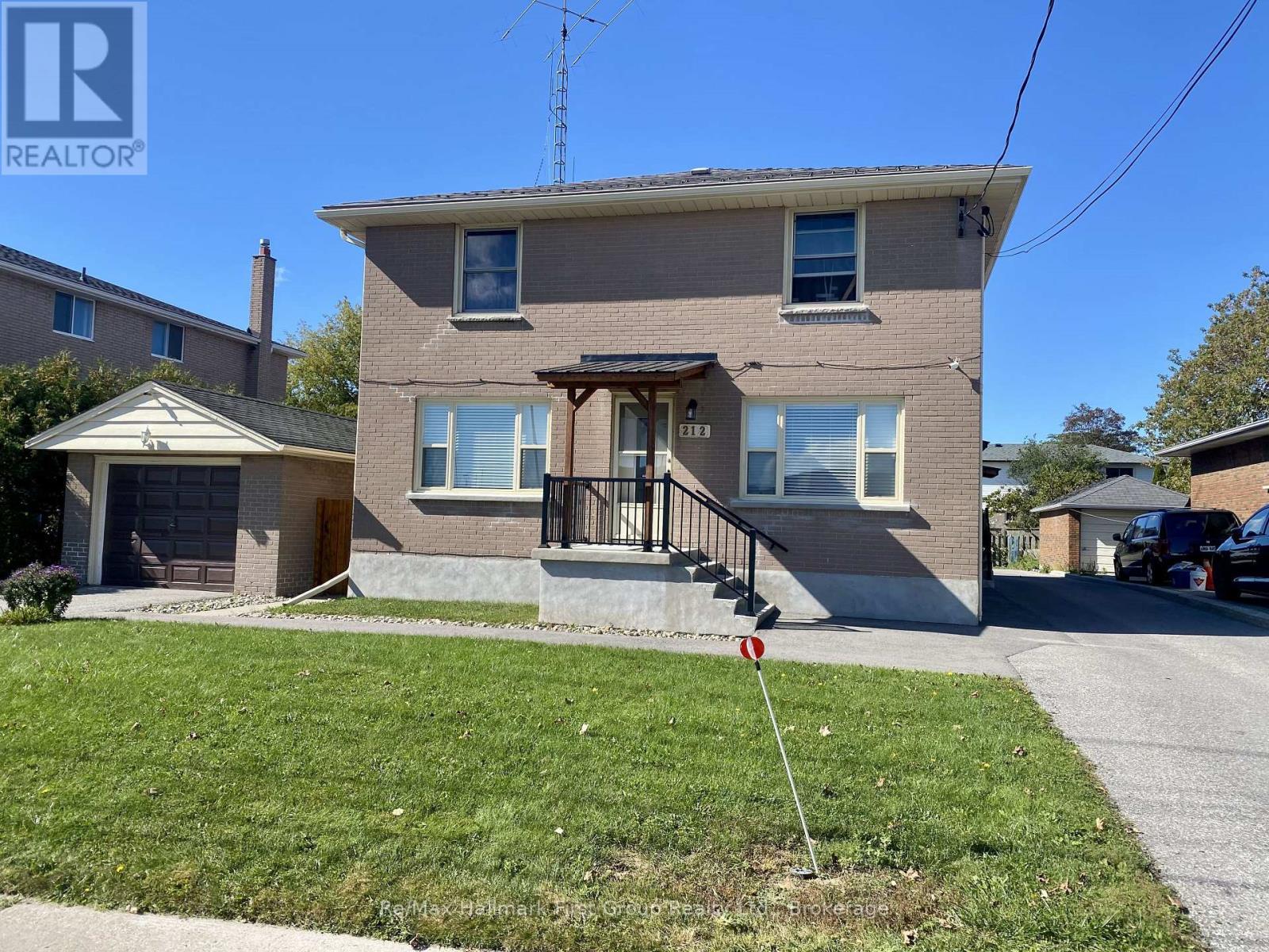 212 Stevenson Road, Oshawa (Vanier), ON
