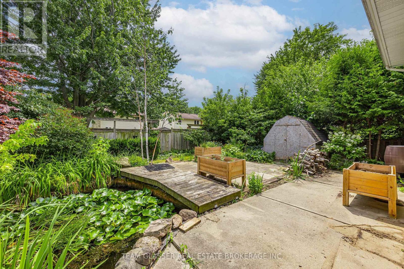 6 Heath Place, London South (South T), ON