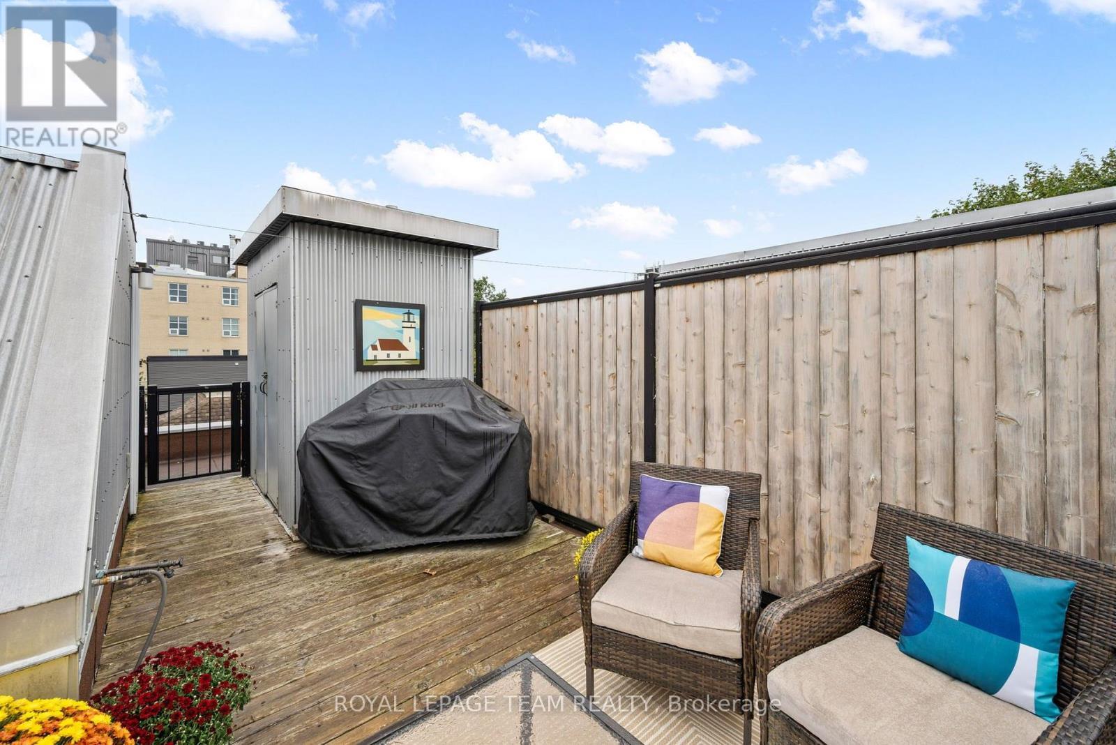 B - 92 Holland Avenue, Ottawa, ON