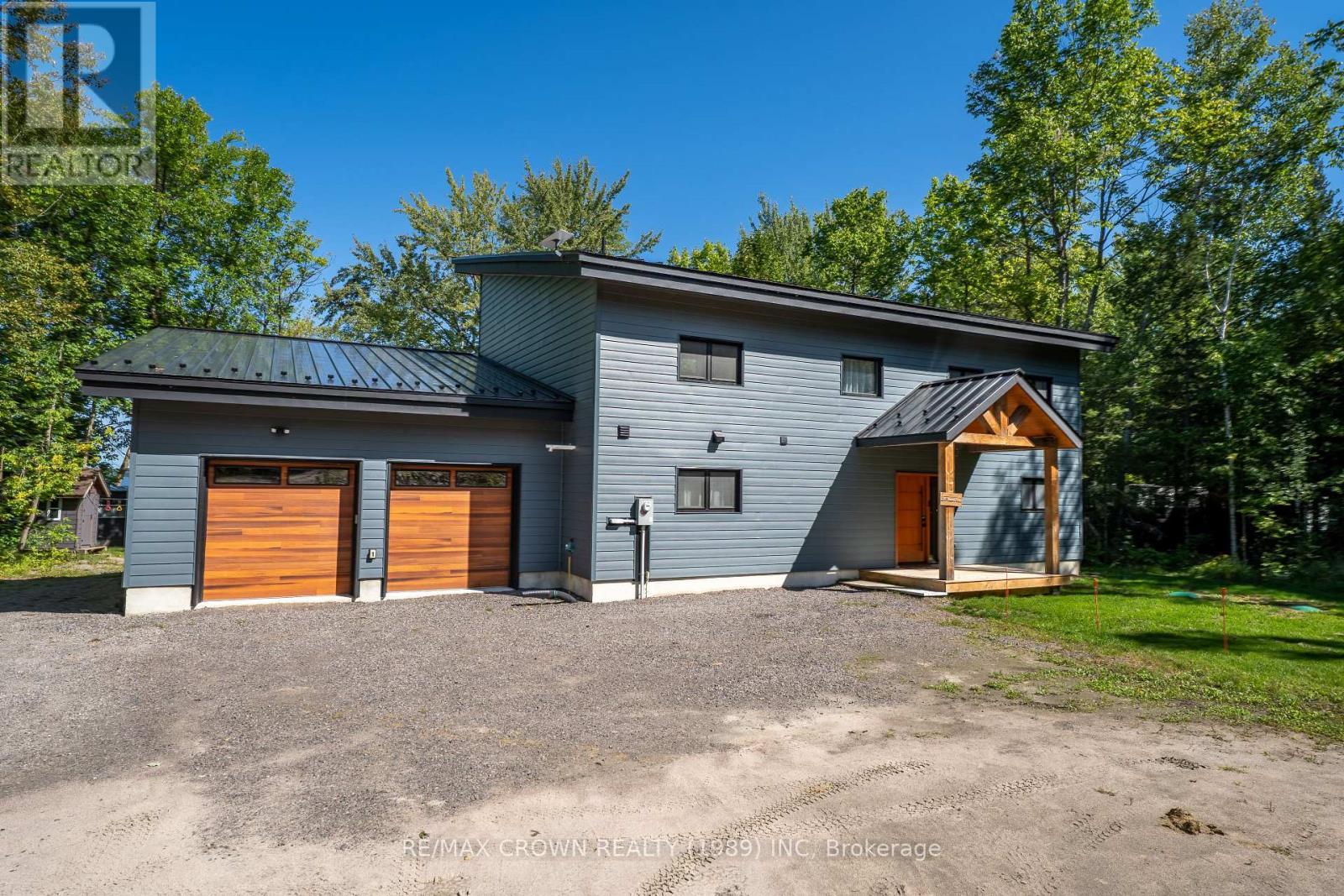 560 Pinecreek Crescent, Callander, ON