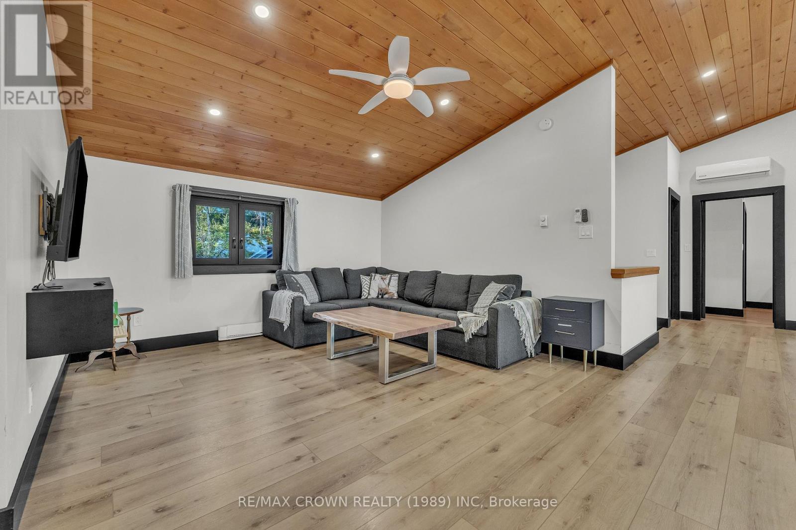 560 Pinecreek Crescent, Callander, ON
