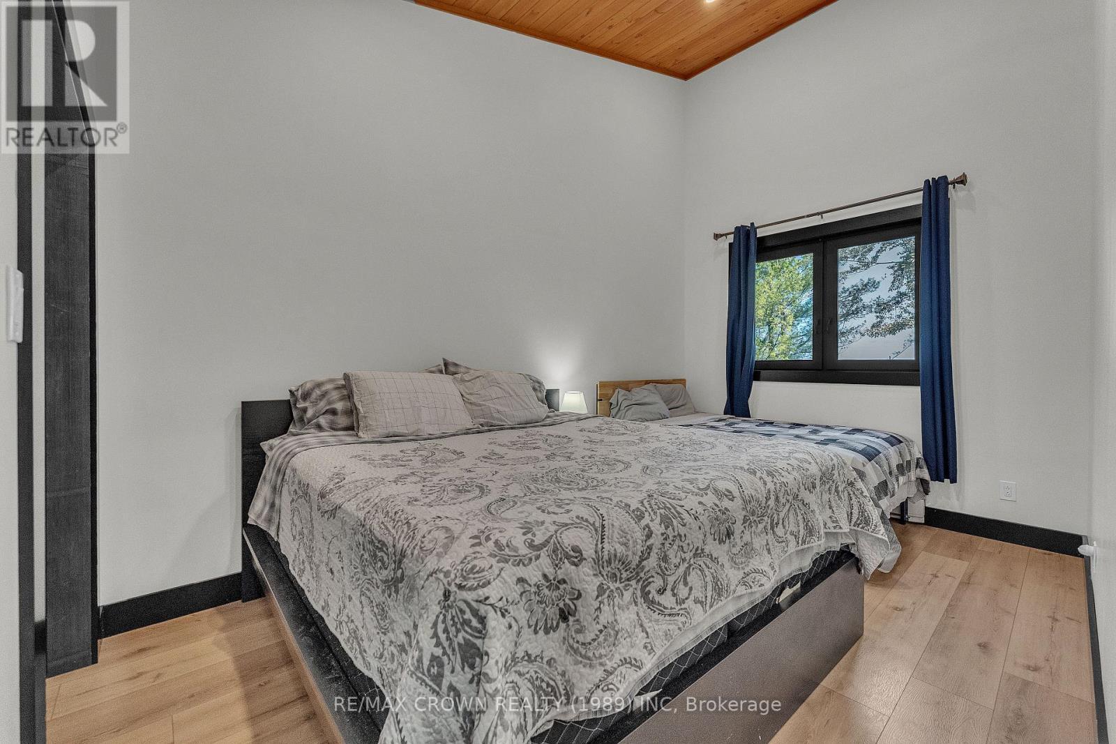 560 Pinecreek Crescent, Callander, ON