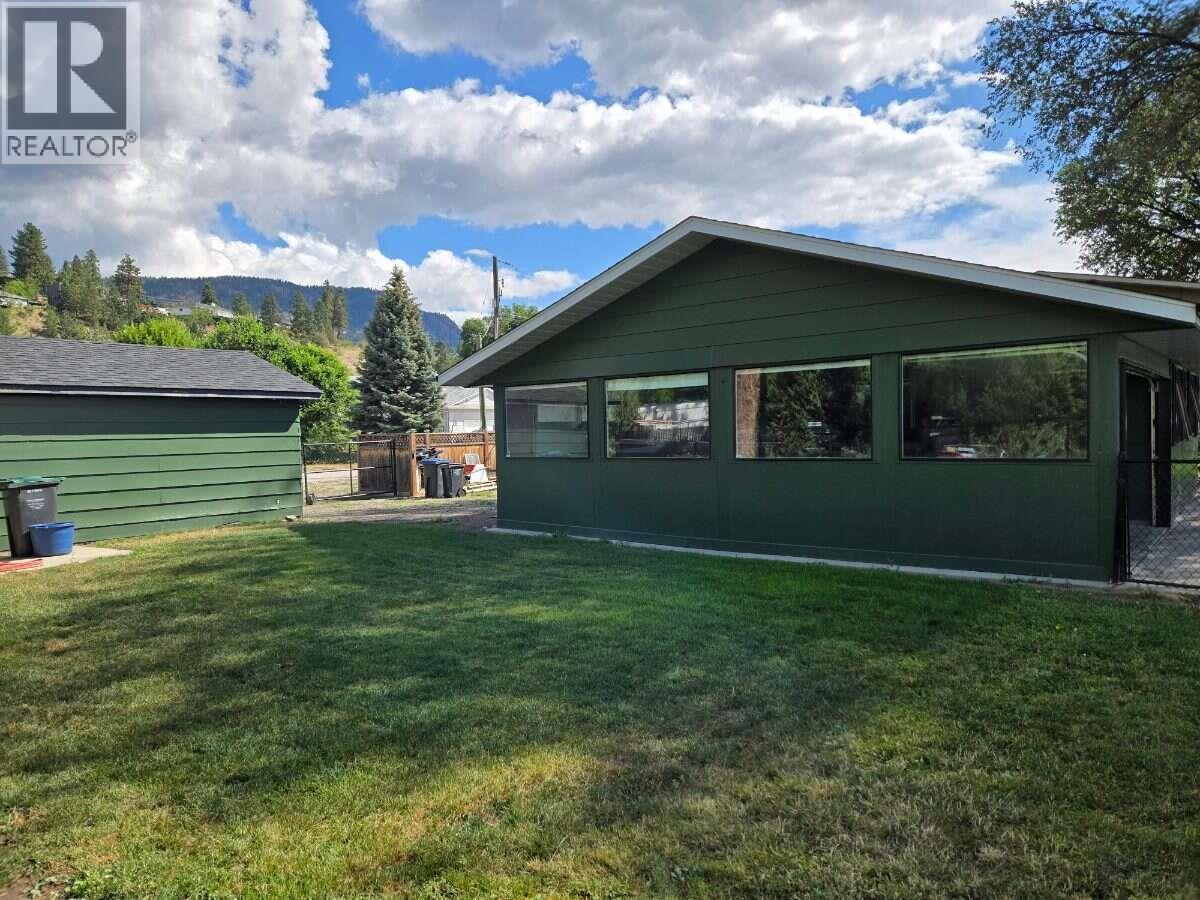 4194 Beach Avenue, Peachland, BC