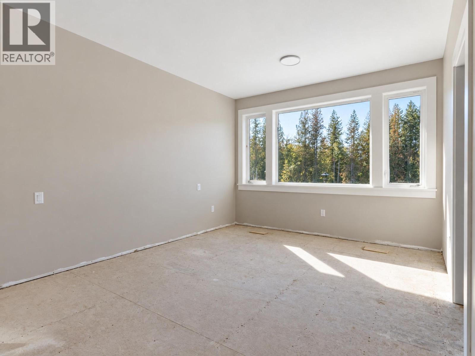 1660 8 Street Se, Salmon Arm, BC