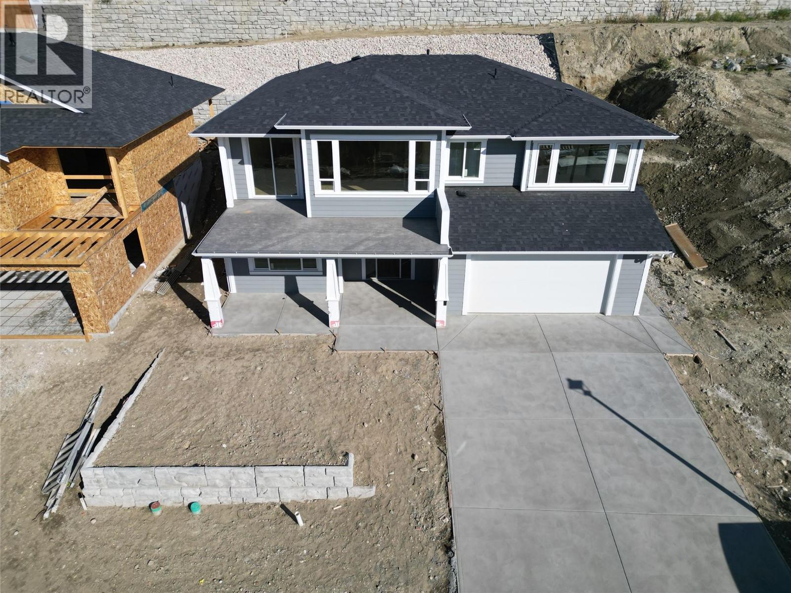 1660 8 Street Se, Salmon Arm, BC
