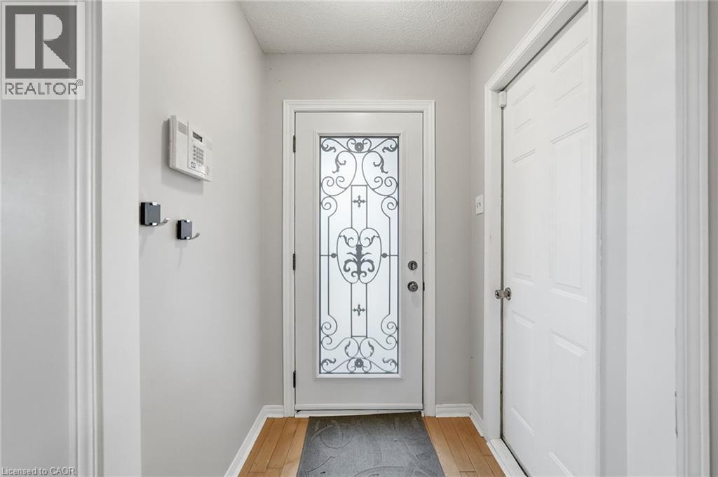 3193 Maderna Road, Burlington, ON