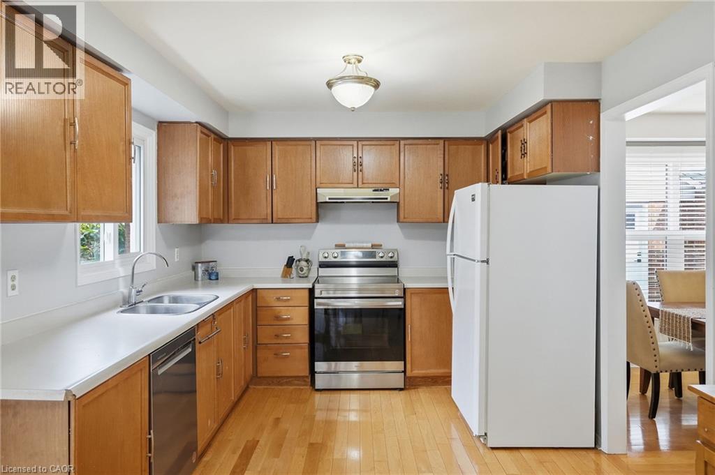 3193 Maderna Road, Burlington, ON