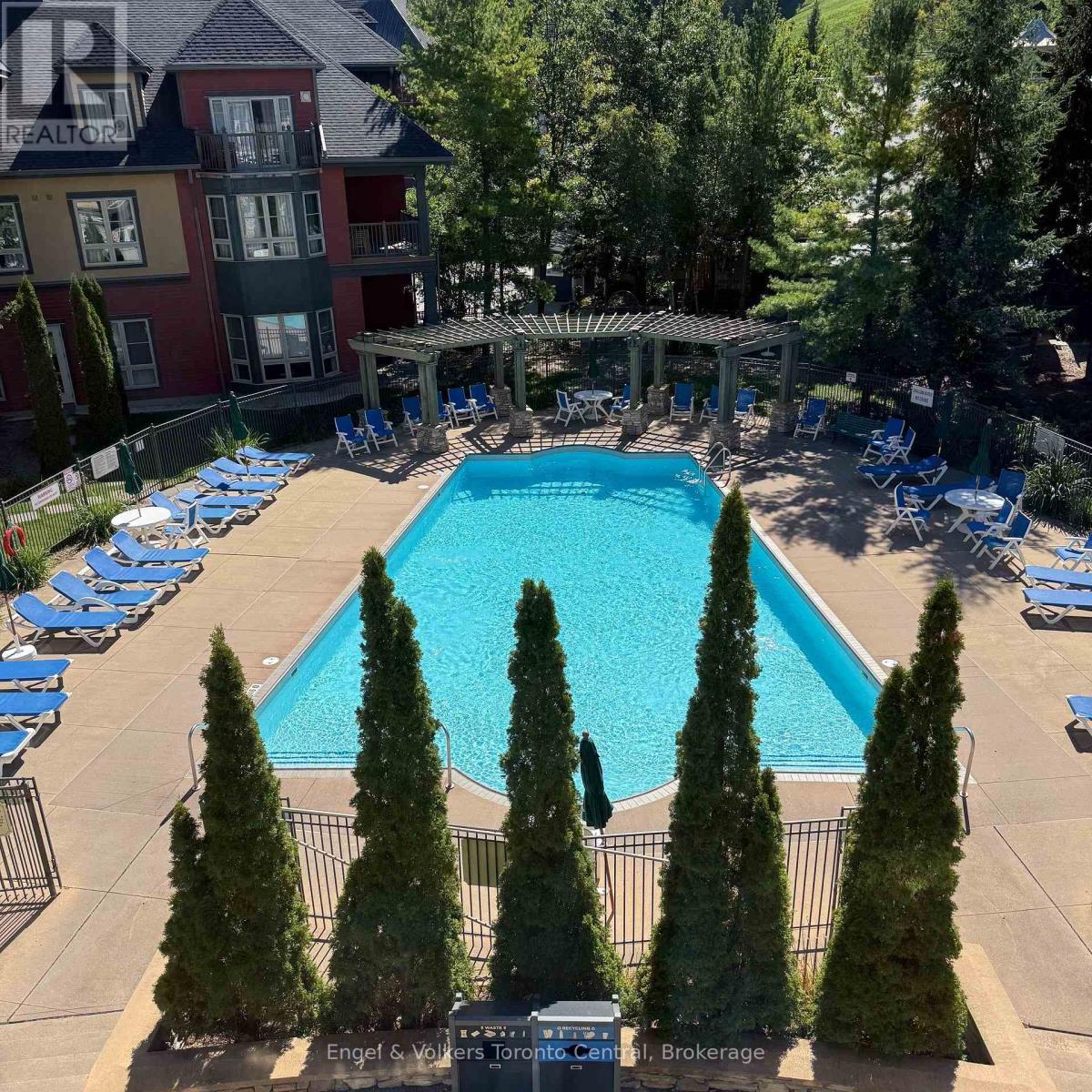 View from suite - 322 - 156 Jozo Weider Boulevard, Blue Mountains, ON