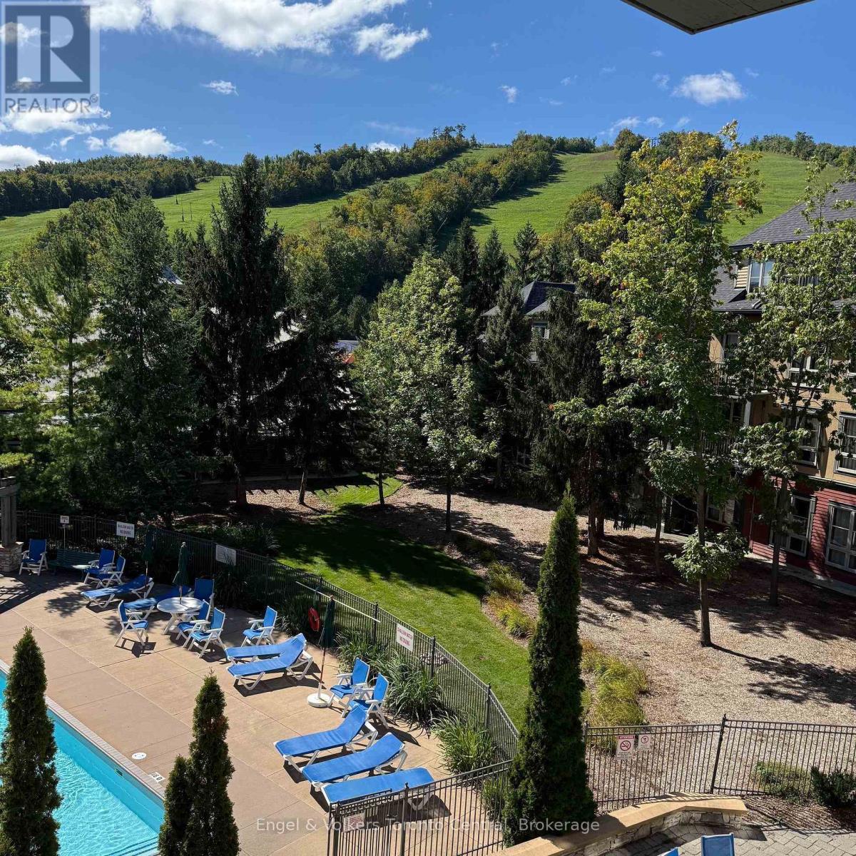 Premium view - 322 - 156 Jozo Weider Boulevard, Blue Mountains, ON