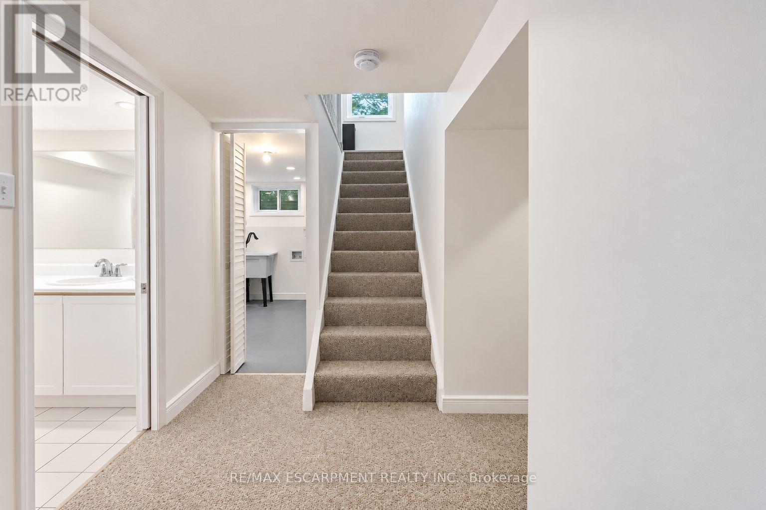 505 Patricia Drive, Oakville, ON